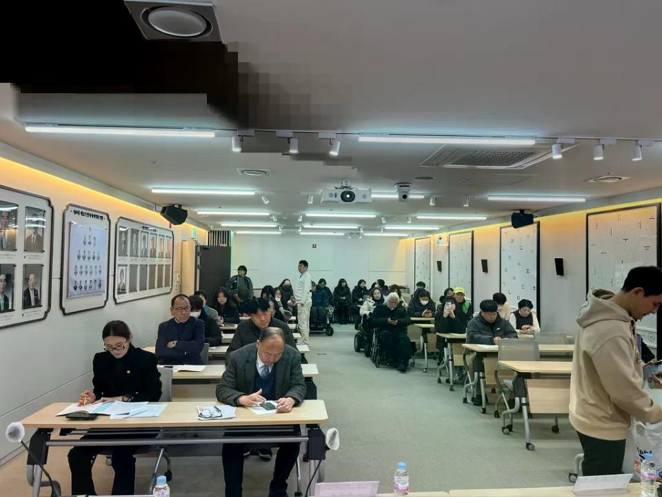 세종시 권리중심공공일자리 지원 조례 제정을 위한 정책토론회